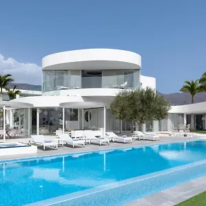  Villa Equilibrium Spain